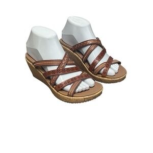 Skechers Beverlee Tiger Posse Sandals Women's 7.5 Luggage Brown Wedge Strappy